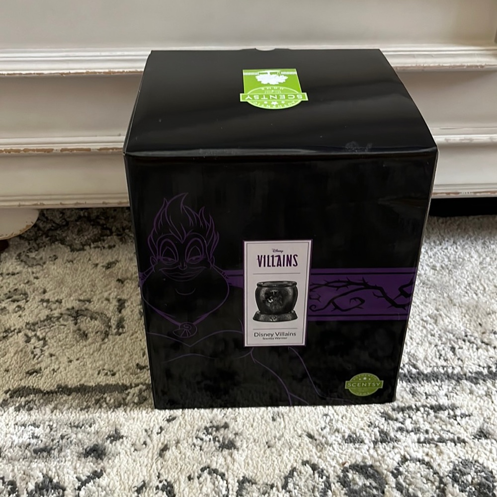 Disney Villains Scentsy Warmer